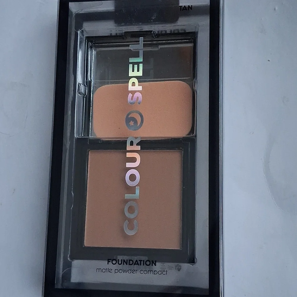 Colourspell Foundation Matte Powder Compact In Tan